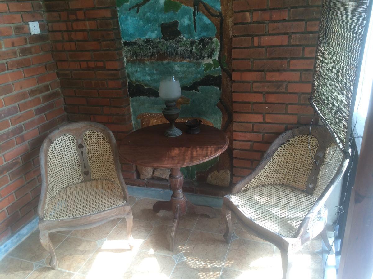 Sunny Family Hotel Unawatuna Habitación foto