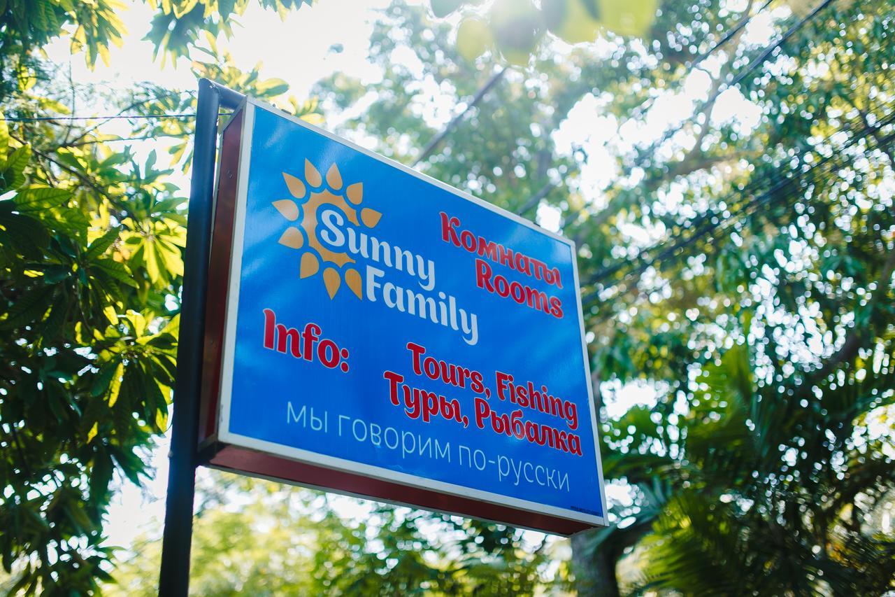 Sunny Family Hotel Unawatuna Exterior foto