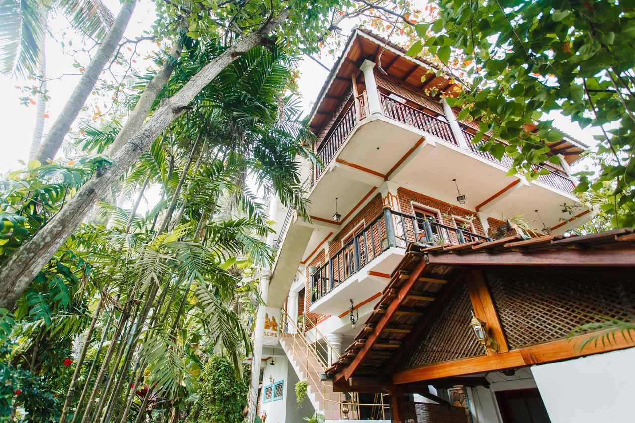 Sunny Family Hotel Unawatuna Exterior foto